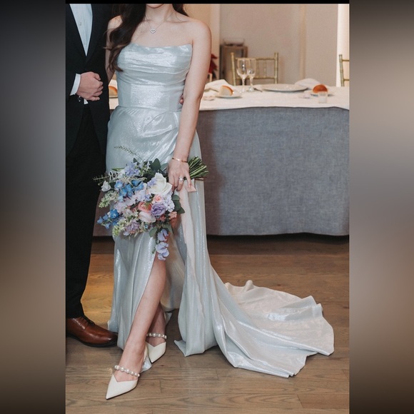 Viero Bridal Custom Made Gown - Picture 1 of 5